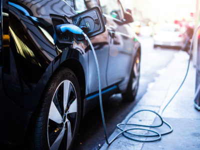 A Revolução Elétrica no Mundo Automotivo: Perspectivas para 2024