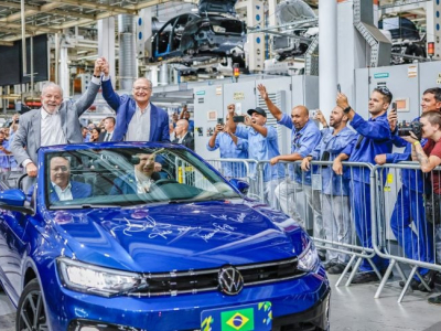 Matéria Especial - Presidente Lula Anuncia Investimentos Bilionários da Volkswagen no Setor Automotivo Nacional